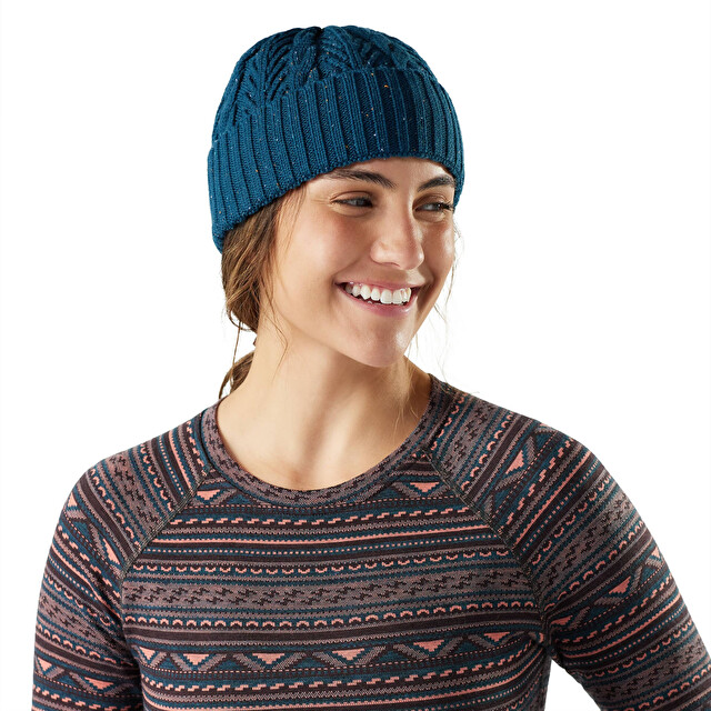 Cable Knit Beanie - Black Friday Accessories for Women | SMARTWOOL