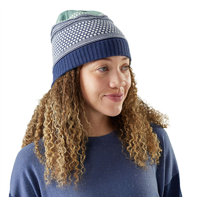 Popcorn Cable Reversible Beanie - Black Friday Accessories for Women | SMARTWOOL
