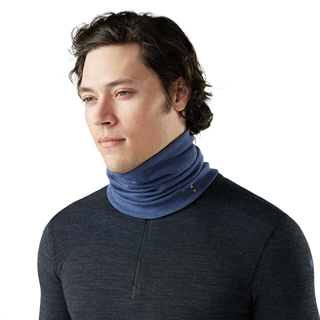 Thermal Merino Reversible Neck Gaiter - Black Friday Accessories for Women | SMARTWOOL