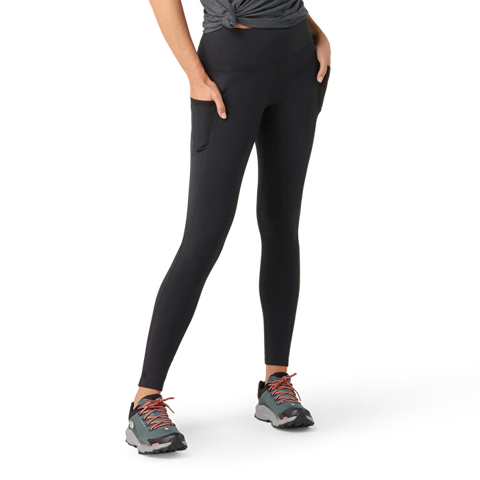 Women's Black Carbon Fiber Capri Leggings - Women's Activewear – Athleisure  4 Her